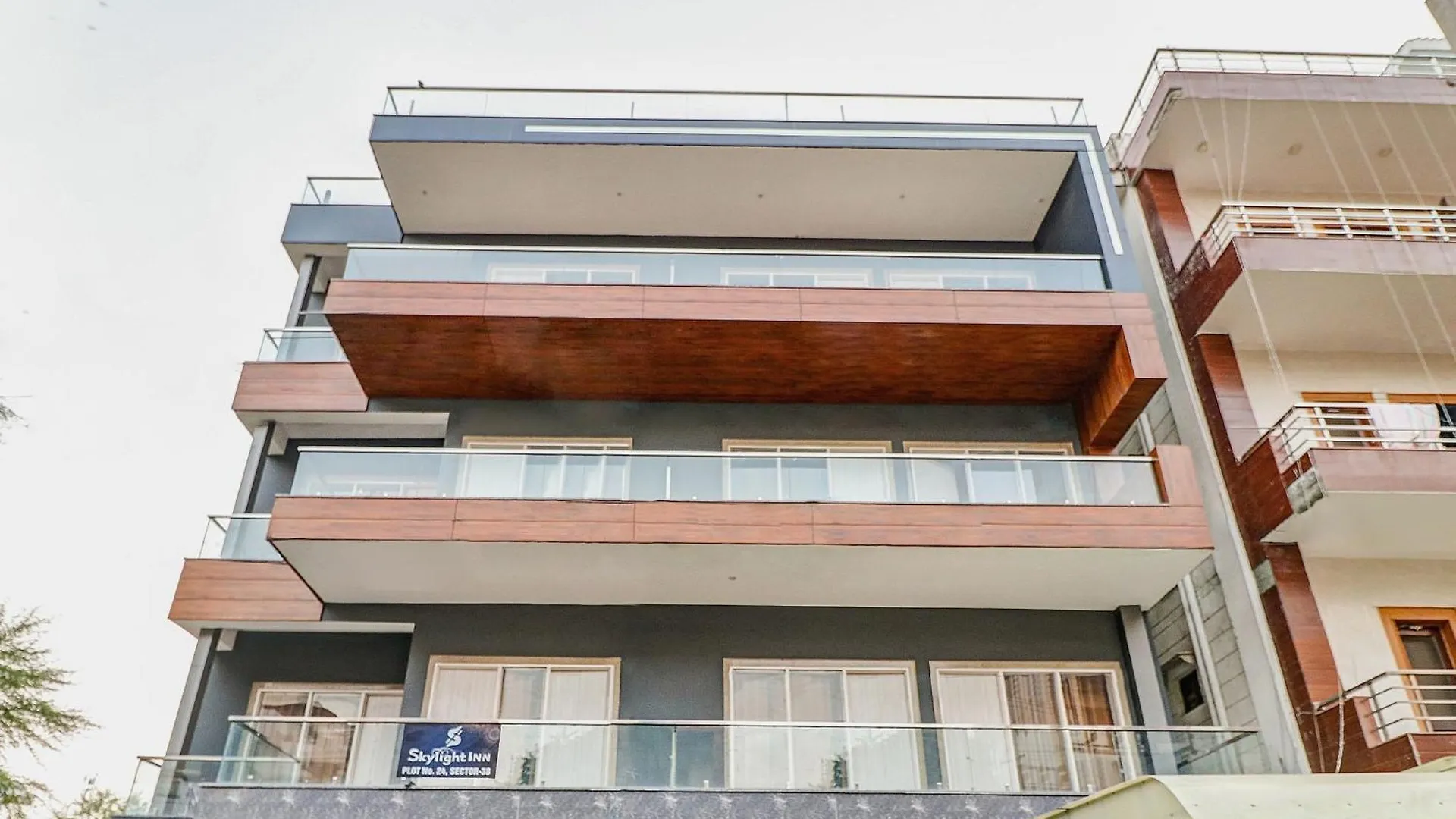 ***  Townhouse Skylight Near Medanta Hospital Ξενοδοχείο Γκουργκάον Ινδία